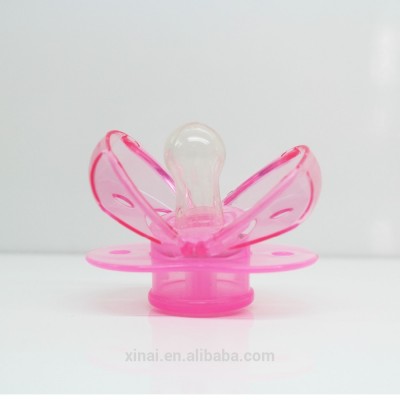 P003 Xinai Food grade PP Silicone Pacifier with cover